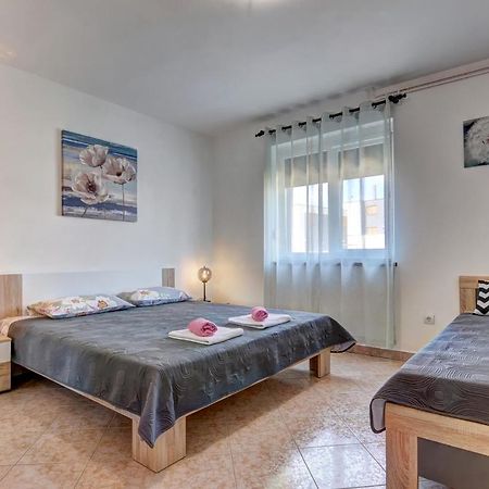 Apartments Kajfes Fažana Zewnętrze zdjęcie