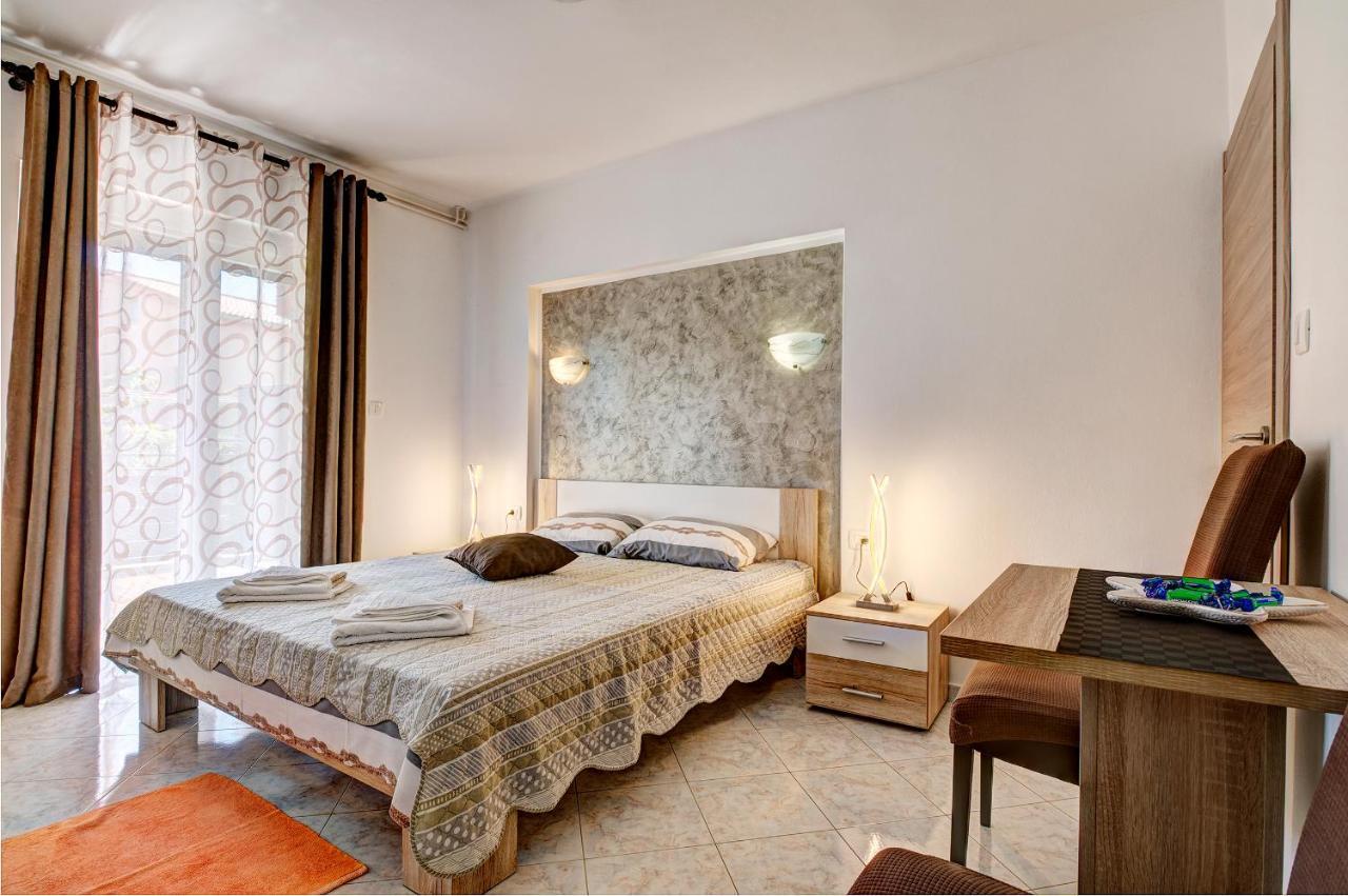 Apartments Kajfes Fažana Zewnętrze zdjęcie