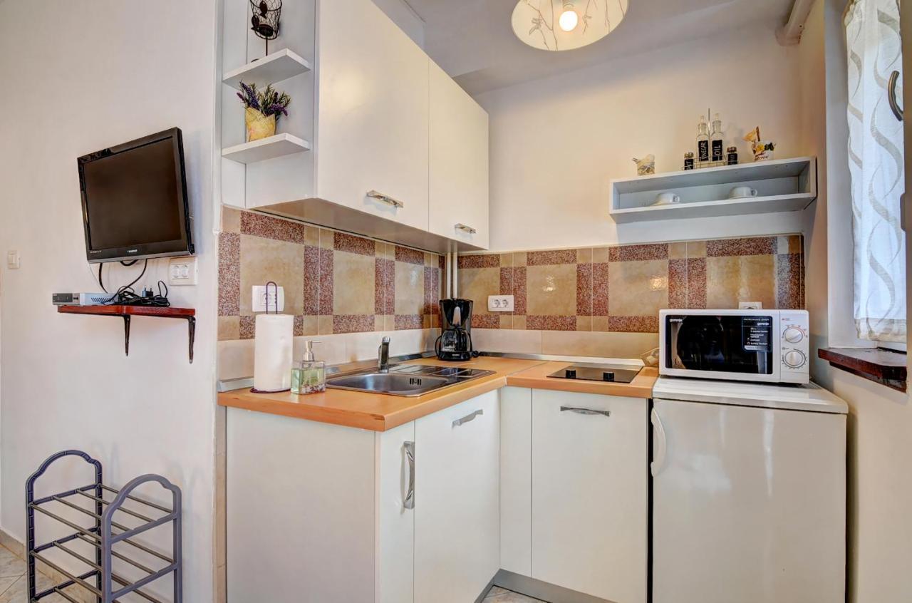 Apartments Kajfes Fažana Zewnętrze zdjęcie