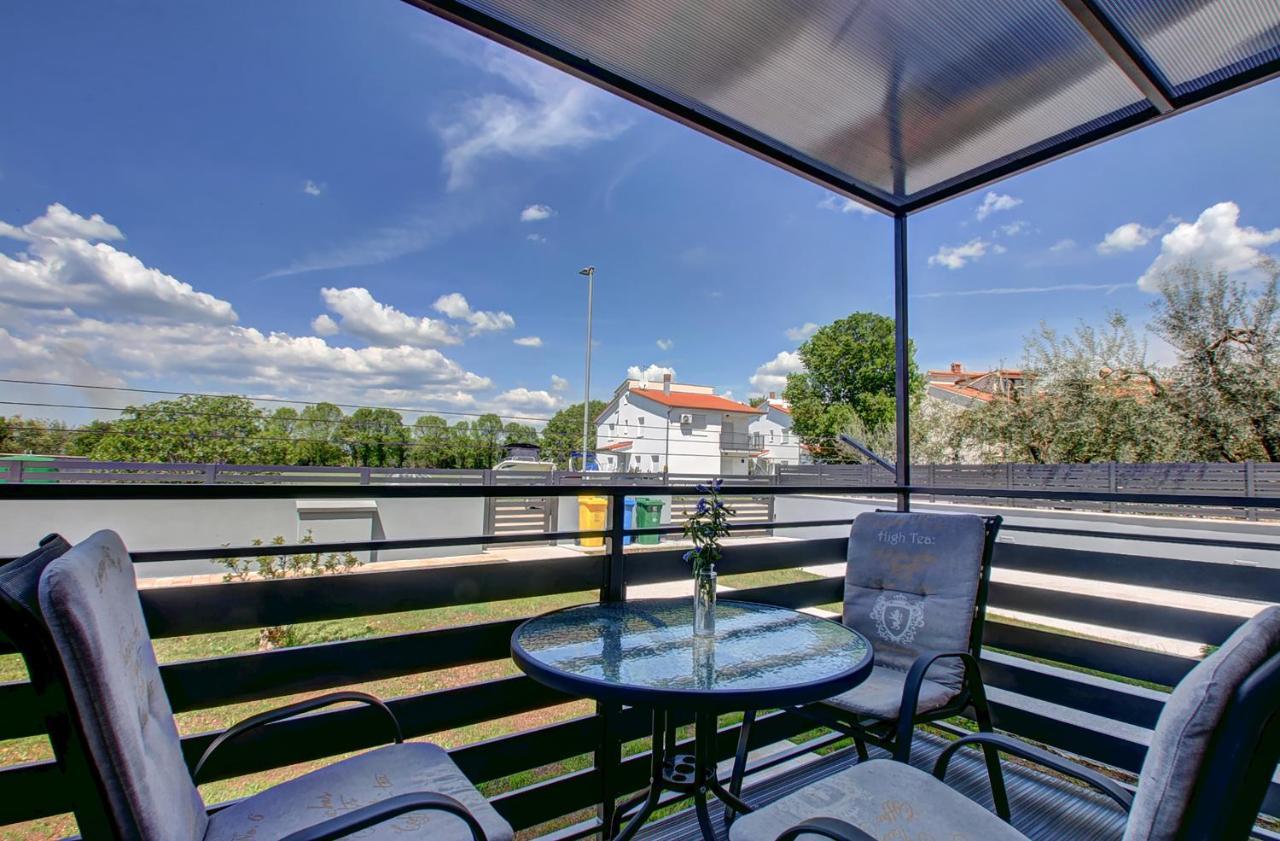 Apartments Kajfes Fažana Zewnętrze zdjęcie