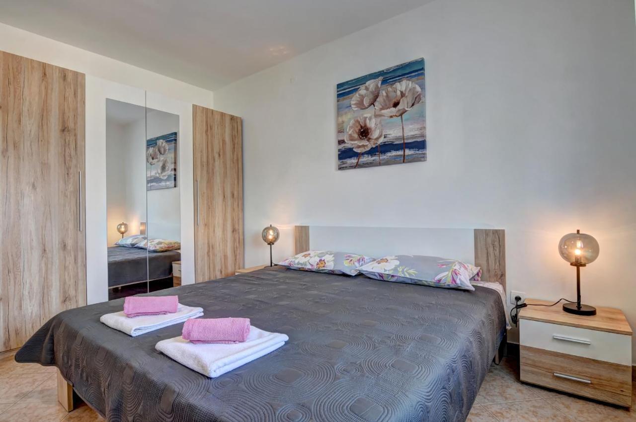 Apartments Kajfes Fažana Zewnętrze zdjęcie